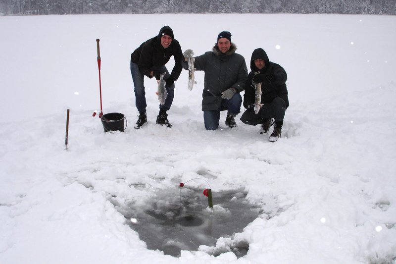 Experience Thrilling Ice Fishing Adventures at Best UK Online Casinos, ice fishing